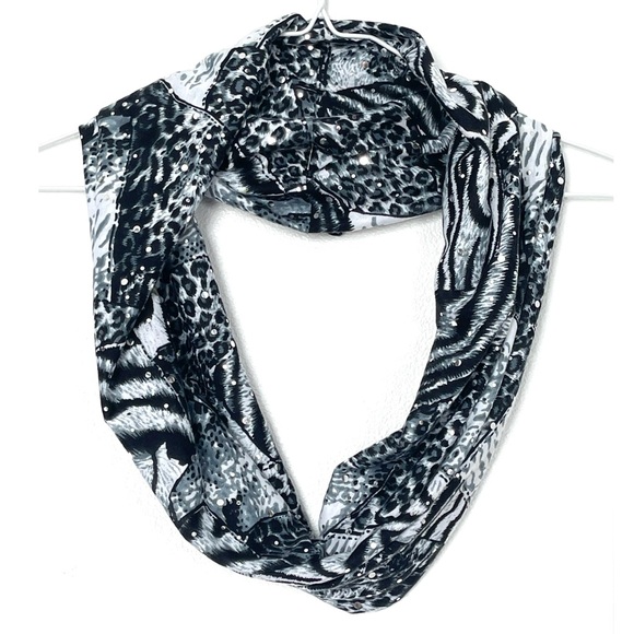 Infinity Scarf Blingy Animal Print Black & White - Picture 1 of 4